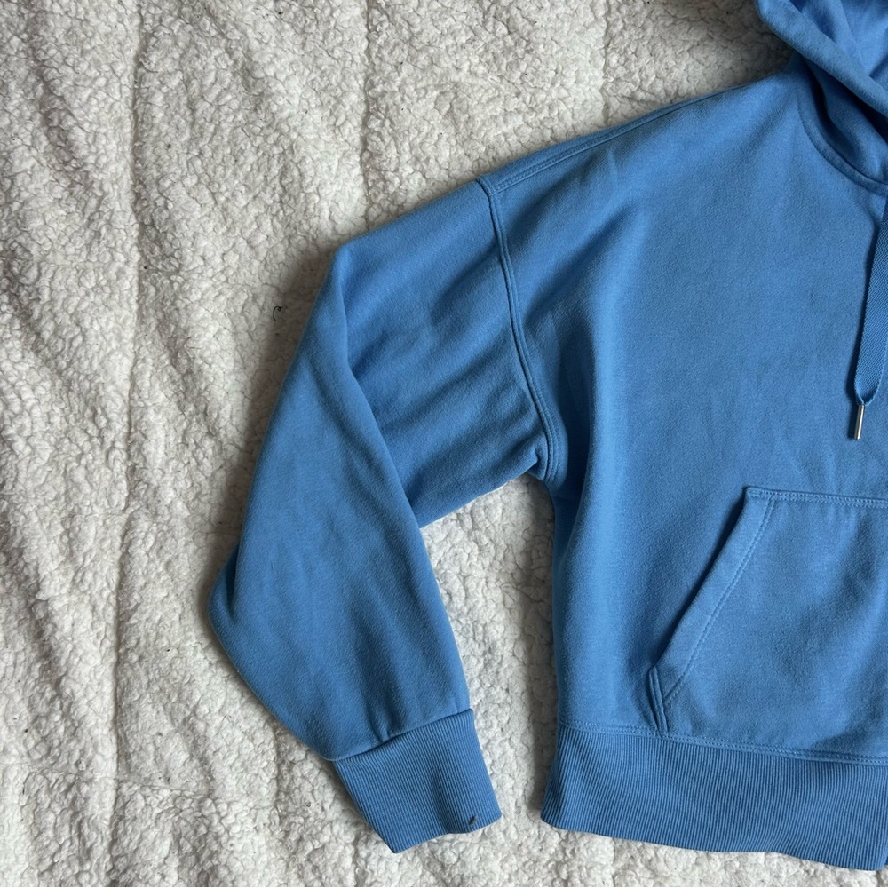 CALVIN KLEIN Performance Light Blue Cropped Hoodie Zip Up - Picture 4 of 12
